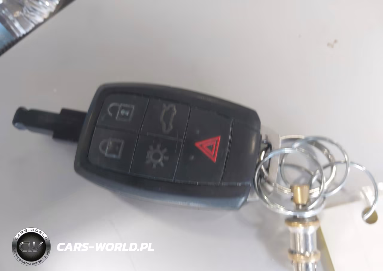 2009 Volvo V50 2.4I VIN:YV1MW382392473524 - 11