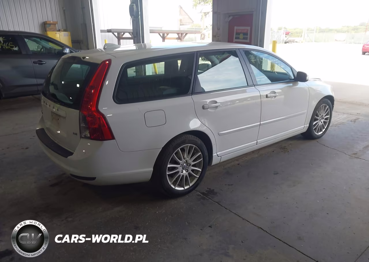 2009 Volvo V50 2.4I VIN:YV1MW382392473524 - 4