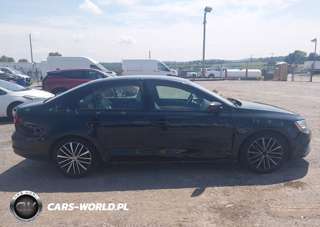 2016 Volkswagen Jetta 1.8T Sport VIN:3VWB17AJ5GM287796 - 13