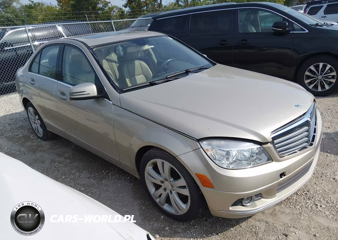 2011 Mercedes-Benz C 300 Luxury 4Matic
