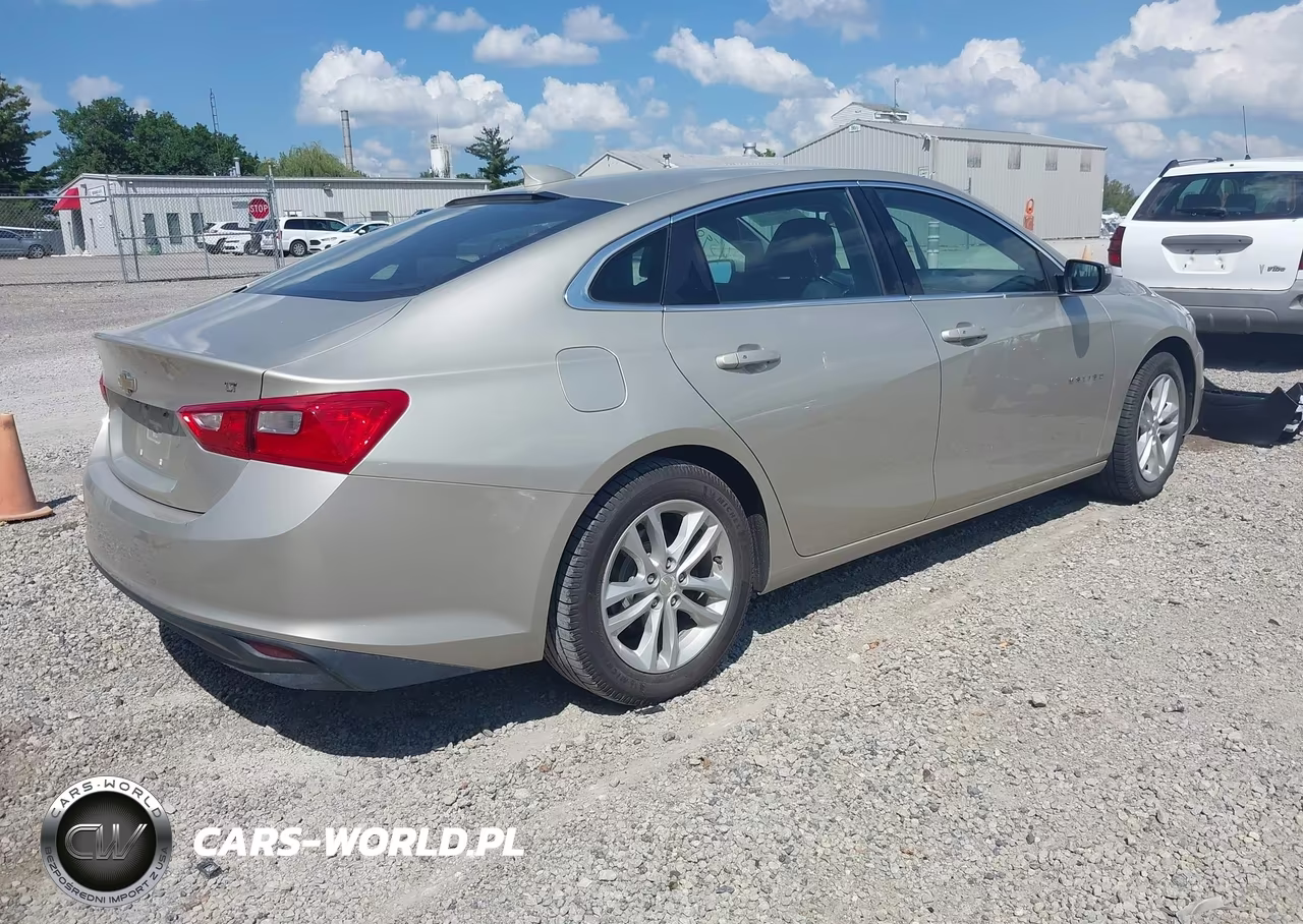 2016 Chevrolet Malibu 1Lt VIN:1G1ZE5ST9GF198221 - 4