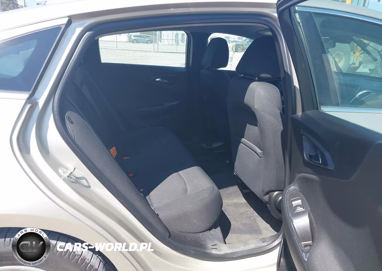 2016 Chevrolet Malibu 1Lt VIN:1G1ZE5ST9GF198221 - 8