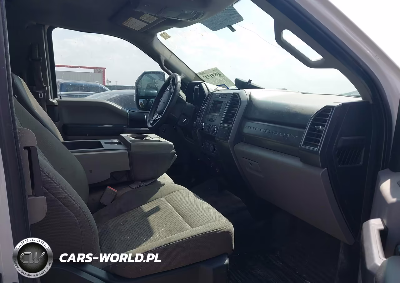 2019 Ford F-250 Xlt VIN:1FT7X2B6XKEF50884 - 5