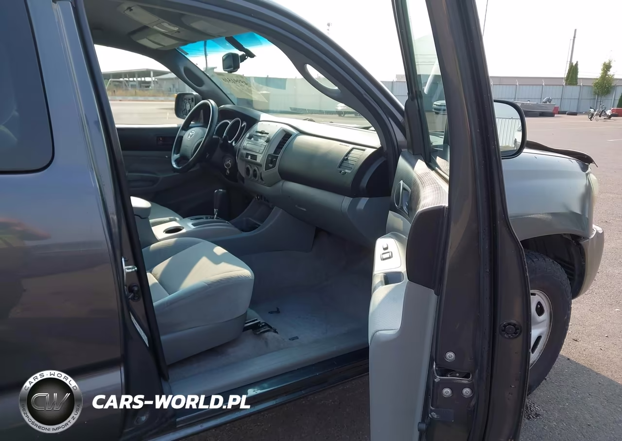2010 Toyota Tacoma VIN:5TETX4CN4AZ745844 - 5