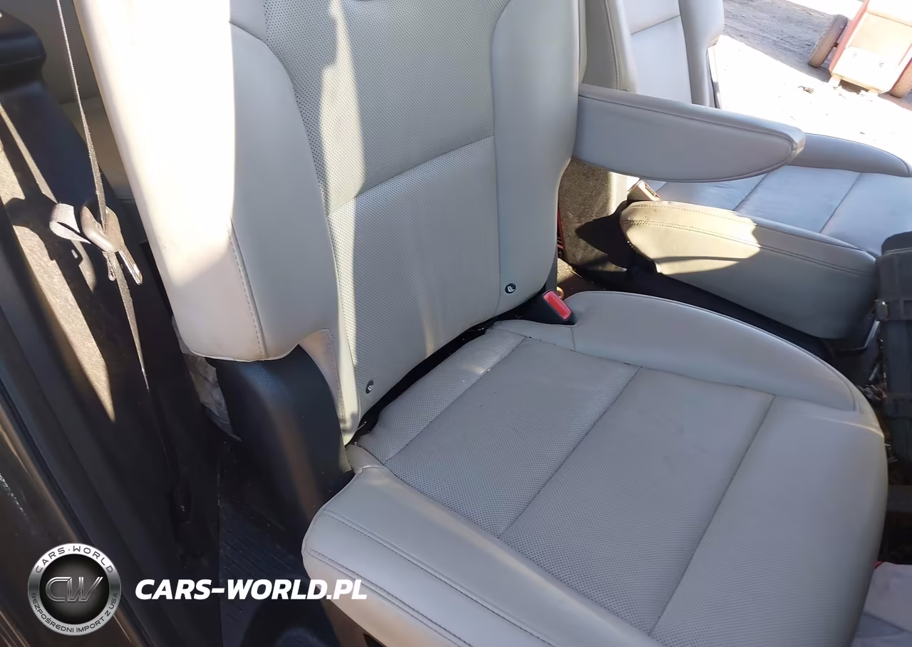 2021 Kia Telluride S VIN:5XYP6DHC1MG178261 - 8