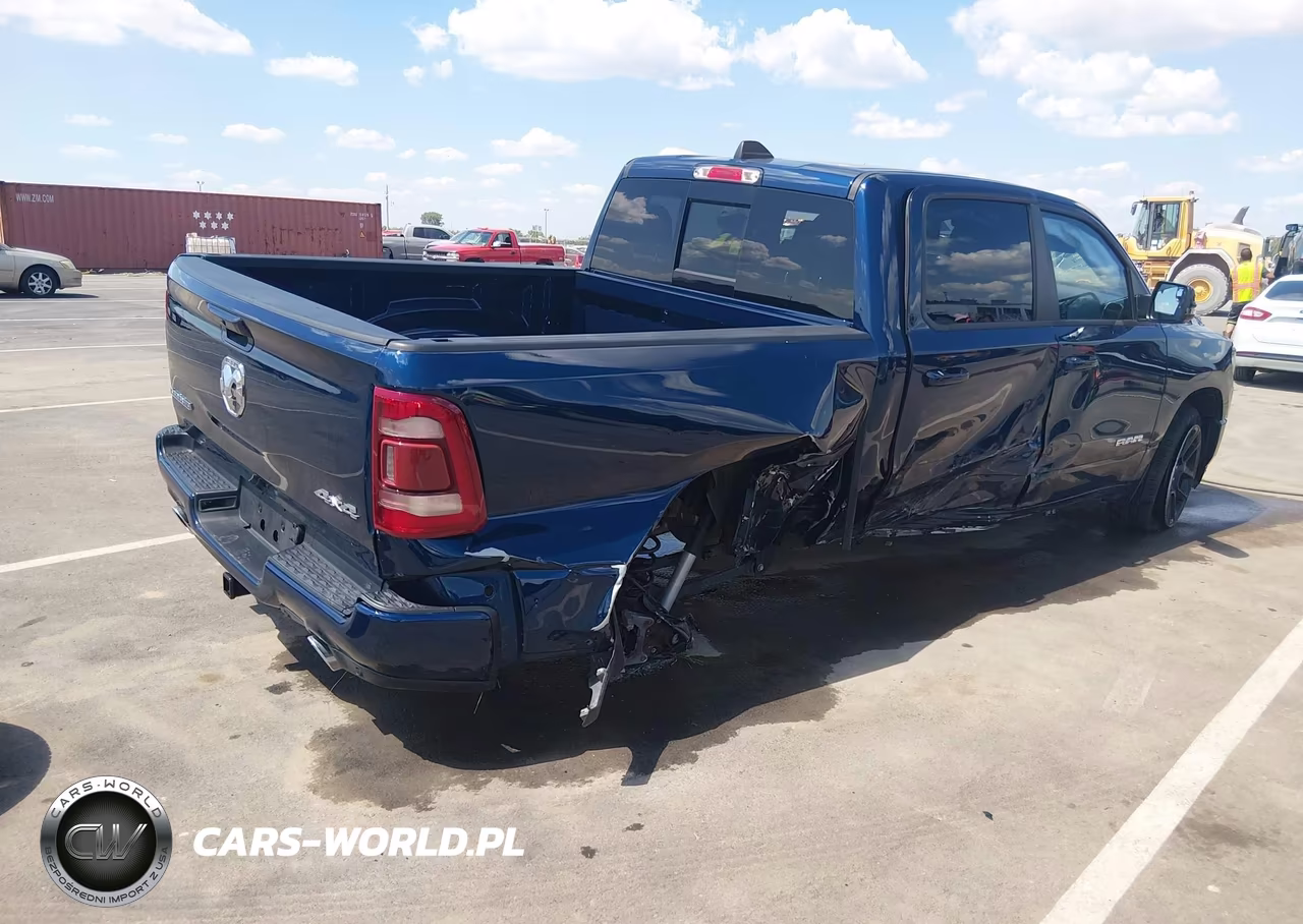 2024 Ram 1500 Laramie 4X4 5'7 Box VIN:1C6SRFJT2RN154825 - 3