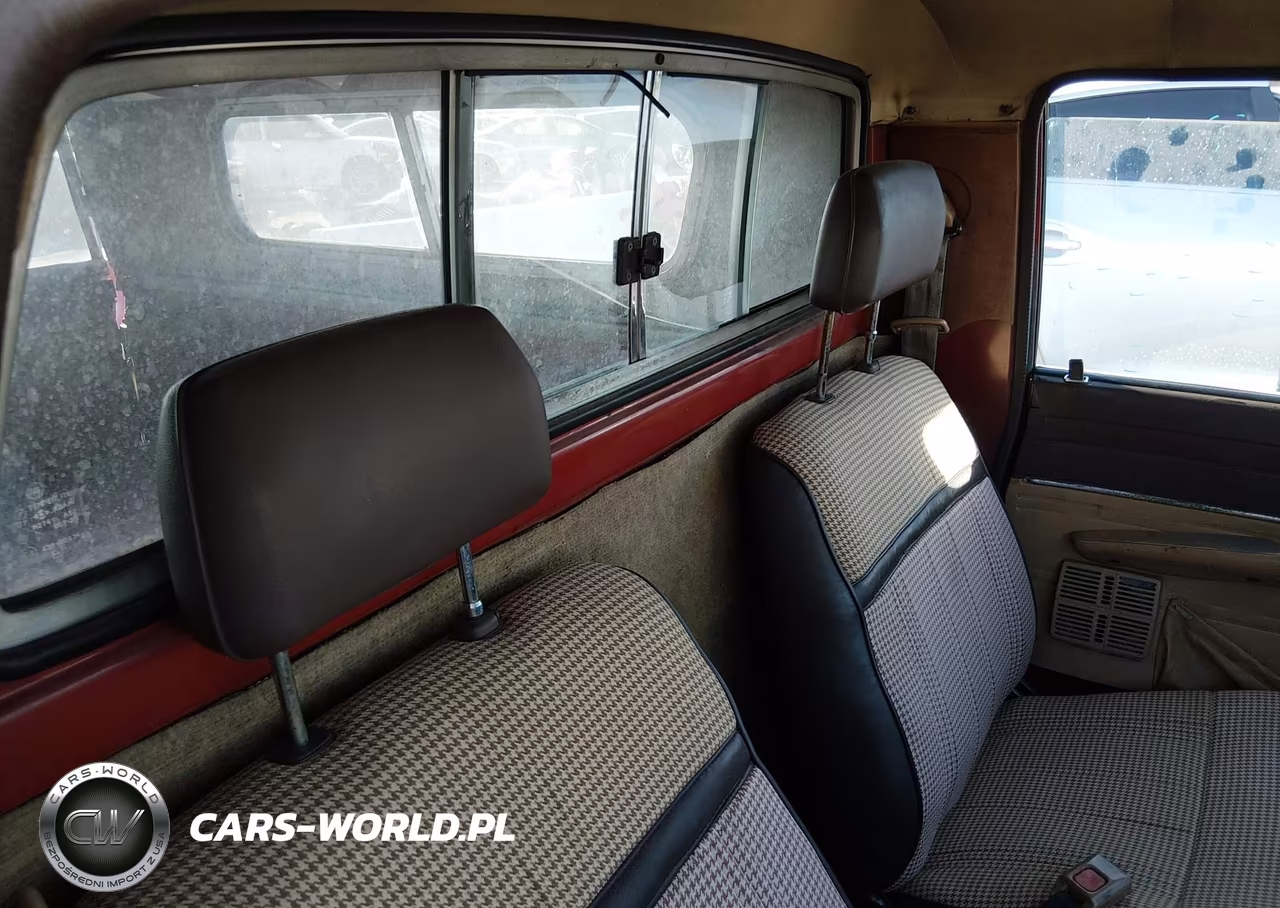 1983 Toyota Pickup 1-2 Ton Sr5 VIN:JT4RN34S9D0062329 - 8