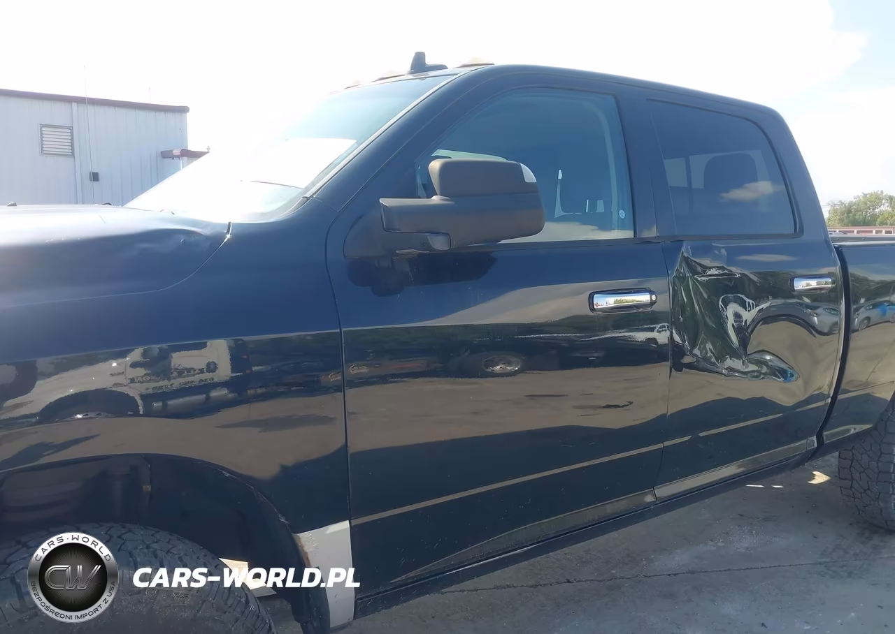 2016 Ram 3500 Big Horn VIN:3C63R3DL2GG377497 - 11