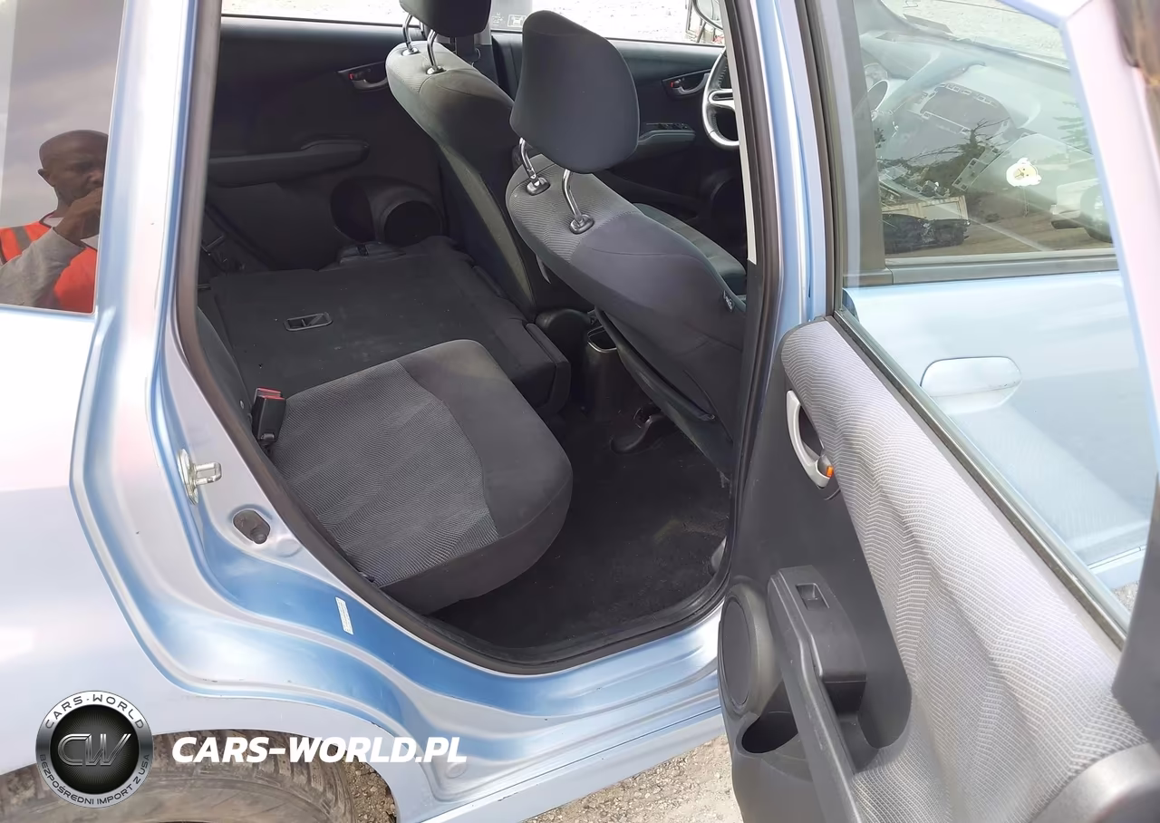 2009 Honda Fit Sport VIN:JHMGE88439S047366 - 8