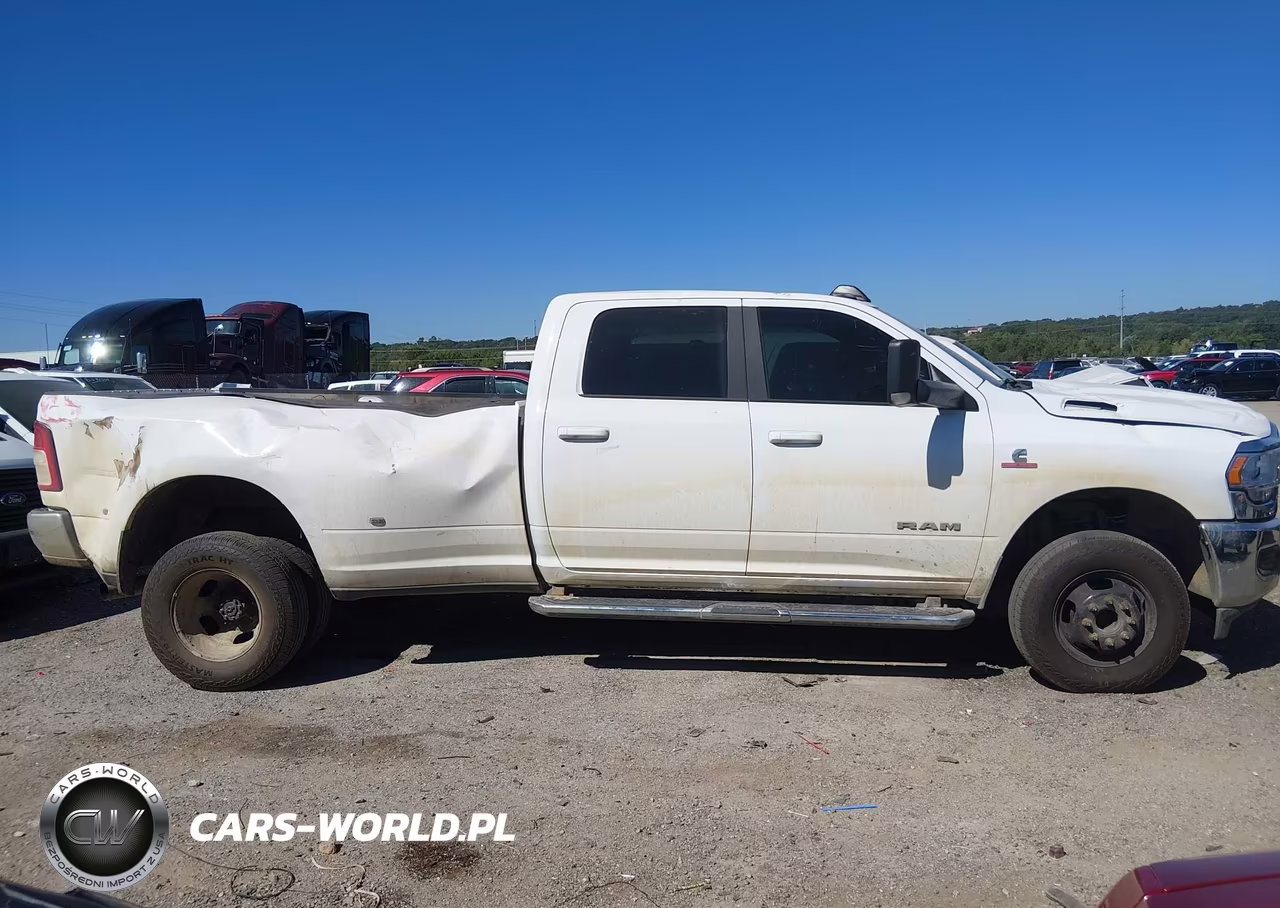 2021 Ram 3500 Big Horn 4X4 8' Box VIN:3C63RRHLXMG565502 - 13