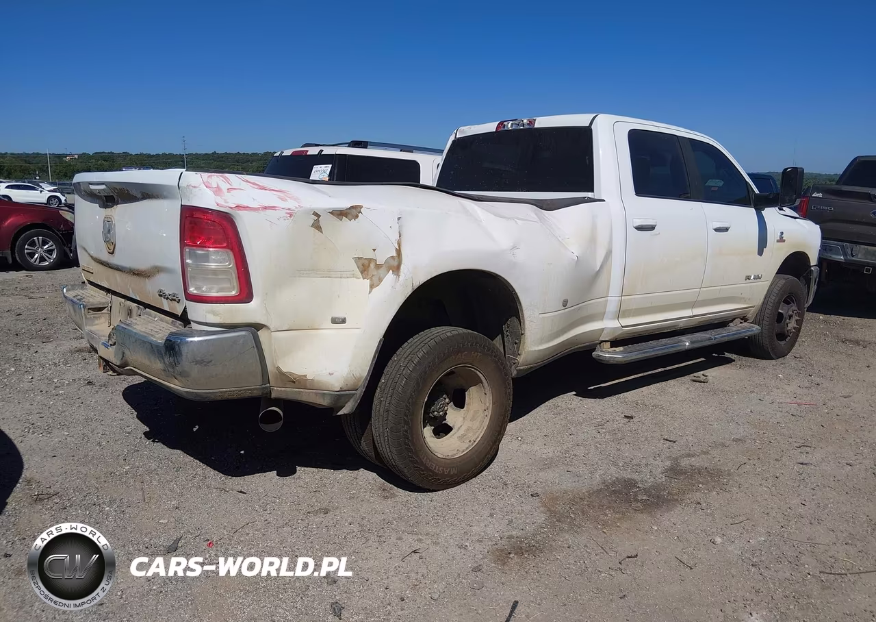 2021 Ram 3500 Big Horn 4X4 8' Box VIN:3C63RRHLXMG565502 - 4