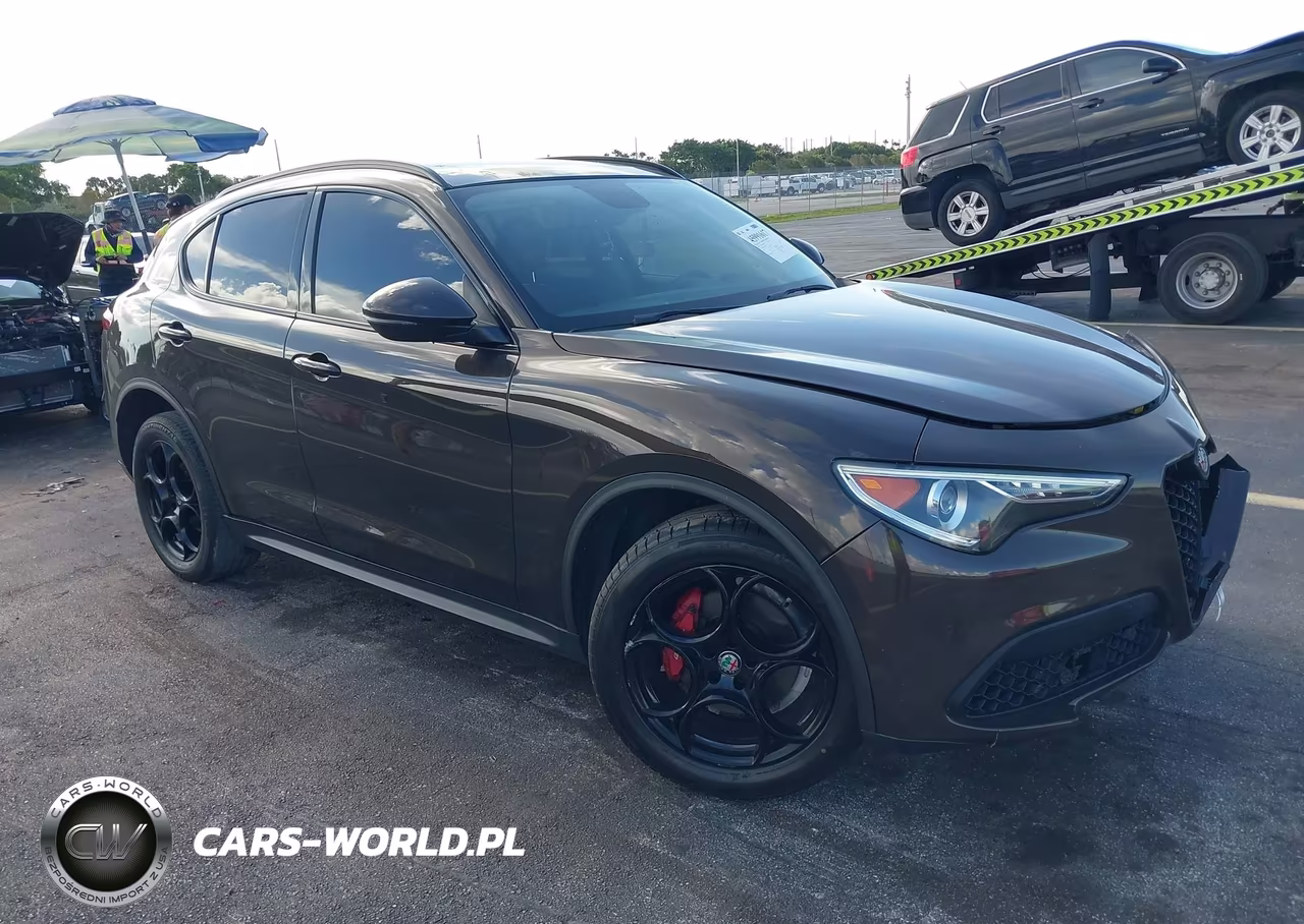 2018 Alfa Romeo Stelvio Sport Awd