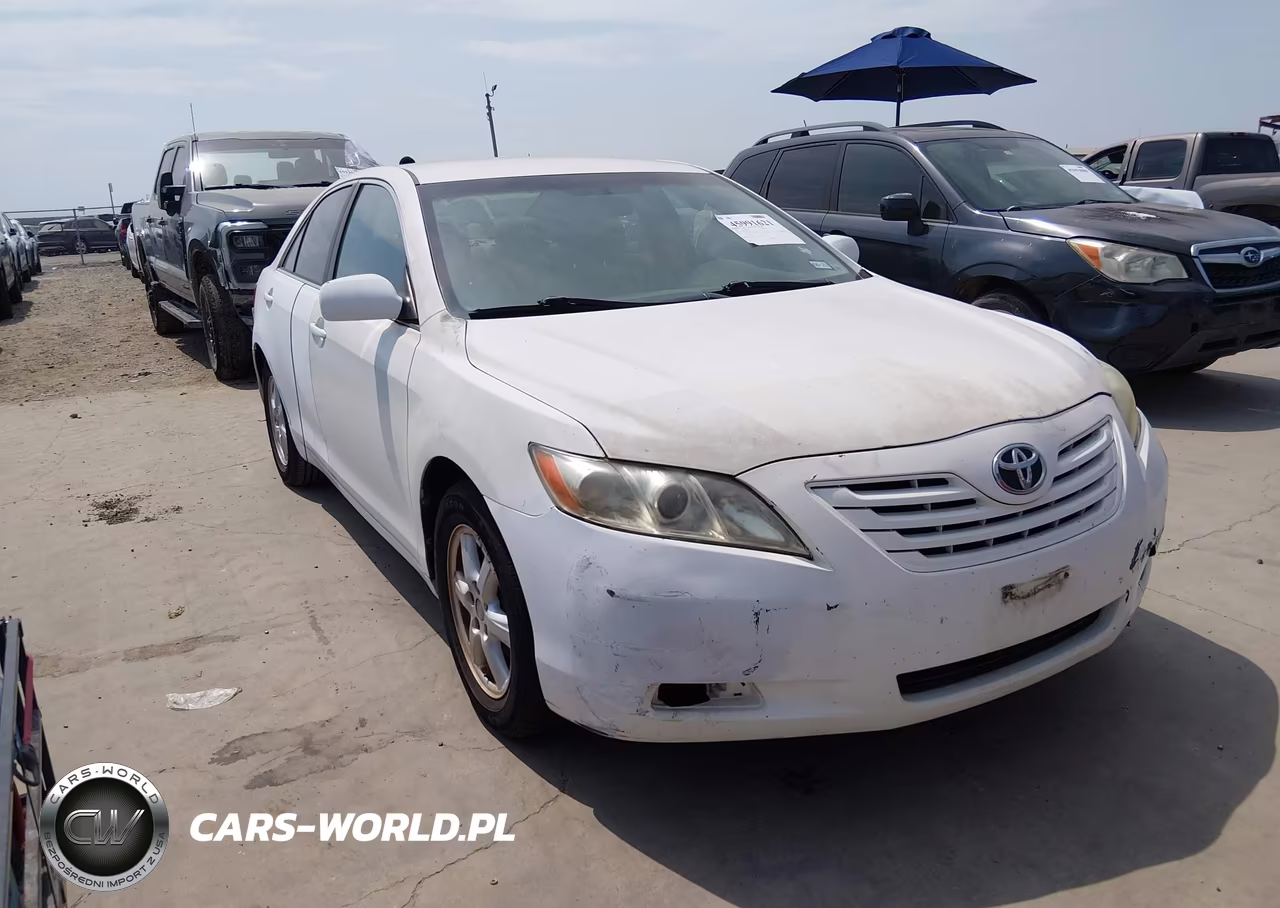 2007 Toyota Camry Le – zdjęcie 1 z 15