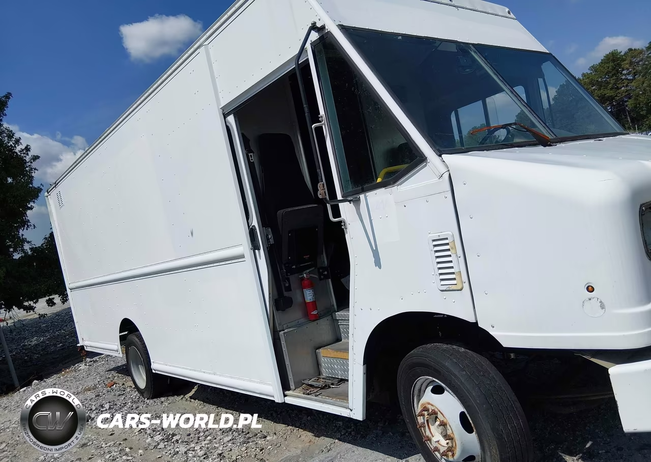 2014 Ford F-59 Commercial Stripped VIN:1F65F5KY0E0A08078 - 13