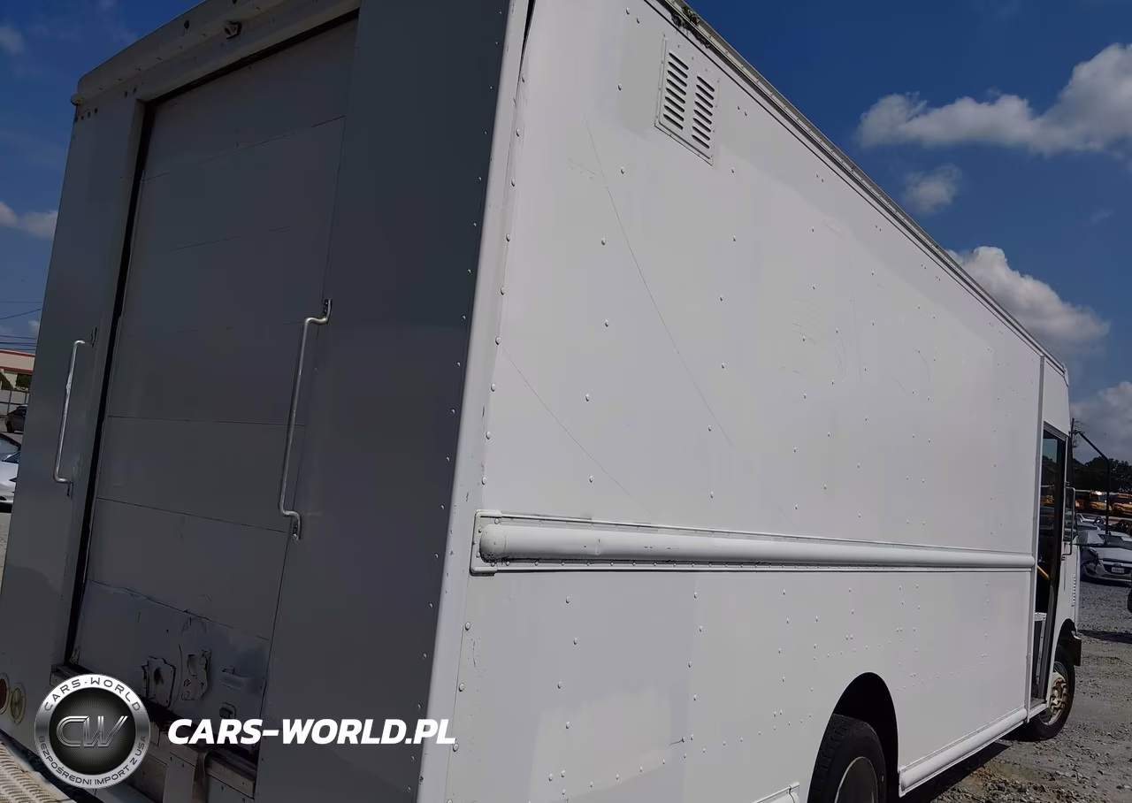 2014 Ford F-59 Commercial Stripped VIN:1F65F5KY0E0A08078 - 4
