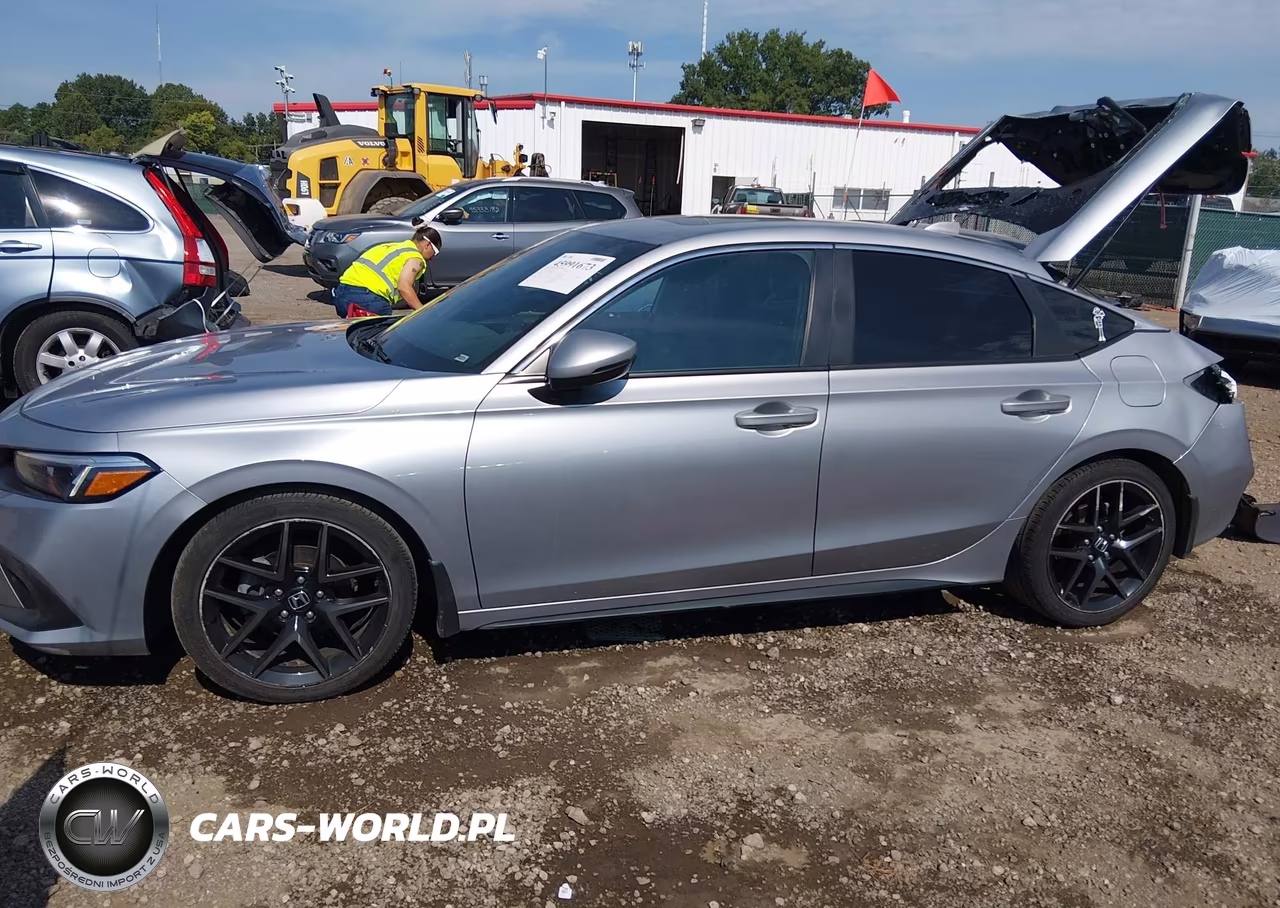 2023 Honda Civic Sport Touring VIN:19XFL1H82PE008457 - 14