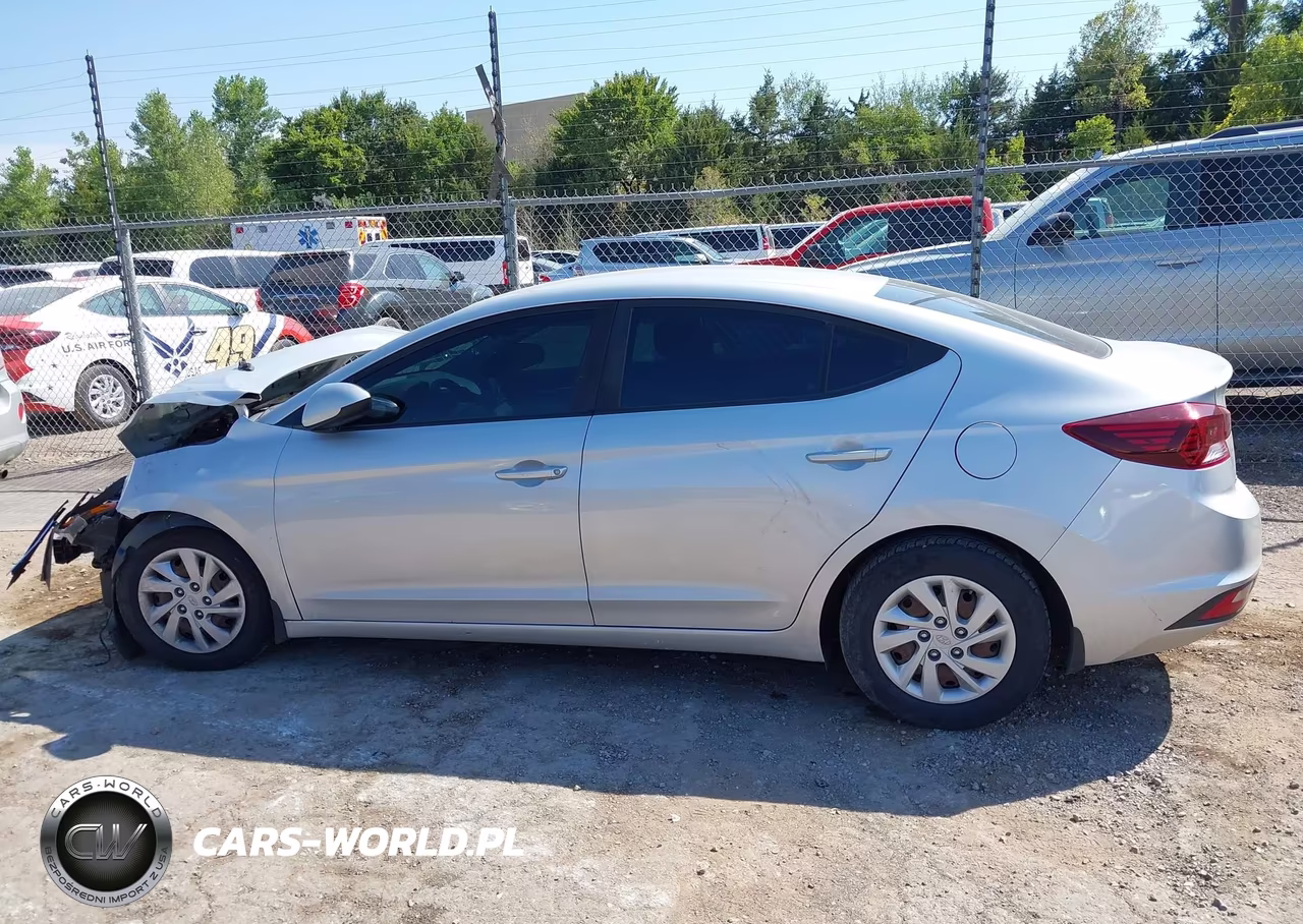 2019 Hyundai Elantra Se VIN:5NPD74LF9KH478010 - 14