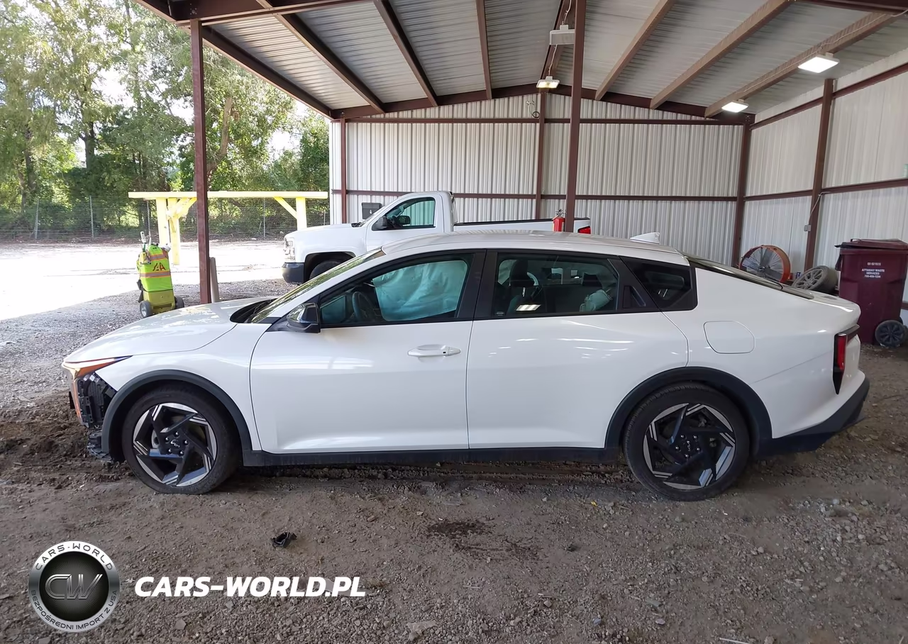 2025 Kia K4 Ex VIN:3KPFU4DE3SE063888 - 15