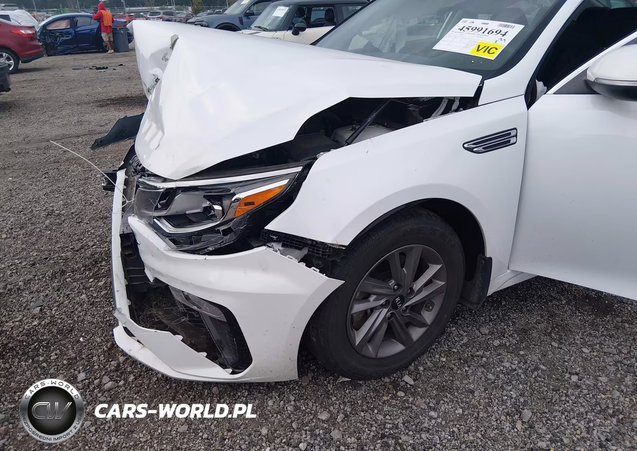 2020 Kia Optima Lx VIN:5XXGT4L33LG416615 - 6