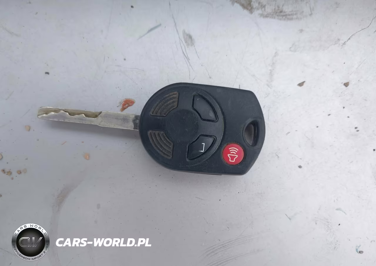 2017 Ford Escape S VIN:1FMCU0F7XHUB53636 - 11