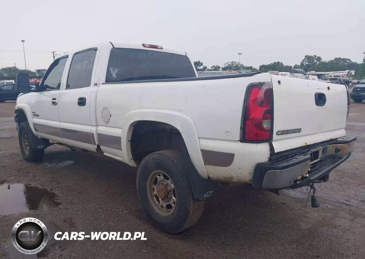 2004 Chevrolet Silverado 2500Hd Ls-Lt-Work Truck VIN:1GCHK23124F143645 - 3