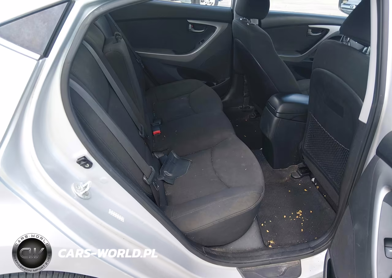 2016 Hyundai Elantra Value Edition VIN:KMHDH4AE8GU588529 - 8