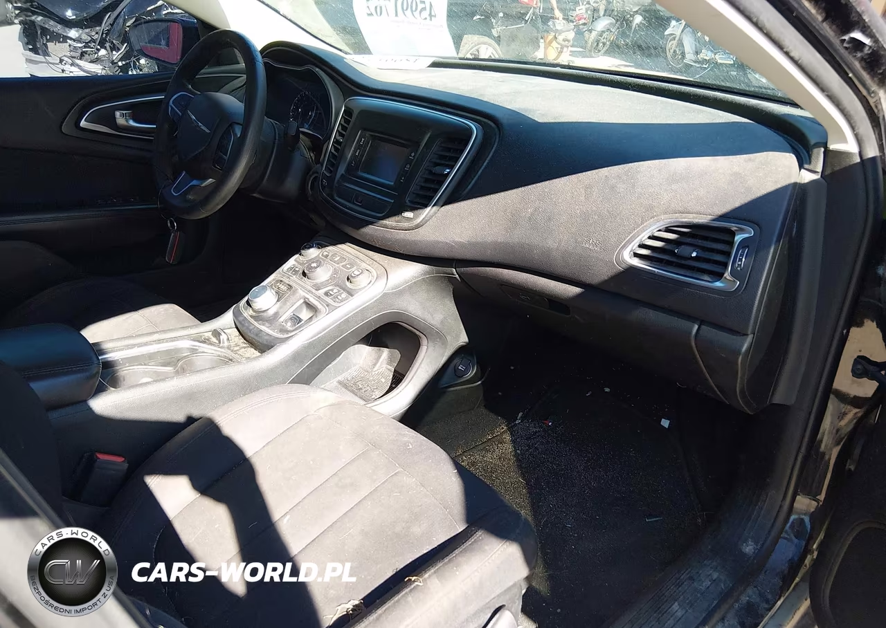 CHRYSLER 200 LIMITE VIN:1C3CCCAB6FN623371 - 5