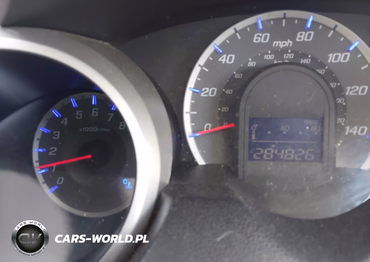 2010 Honda Fit Sport VIN:JHMGE8H42AC024174 - 7