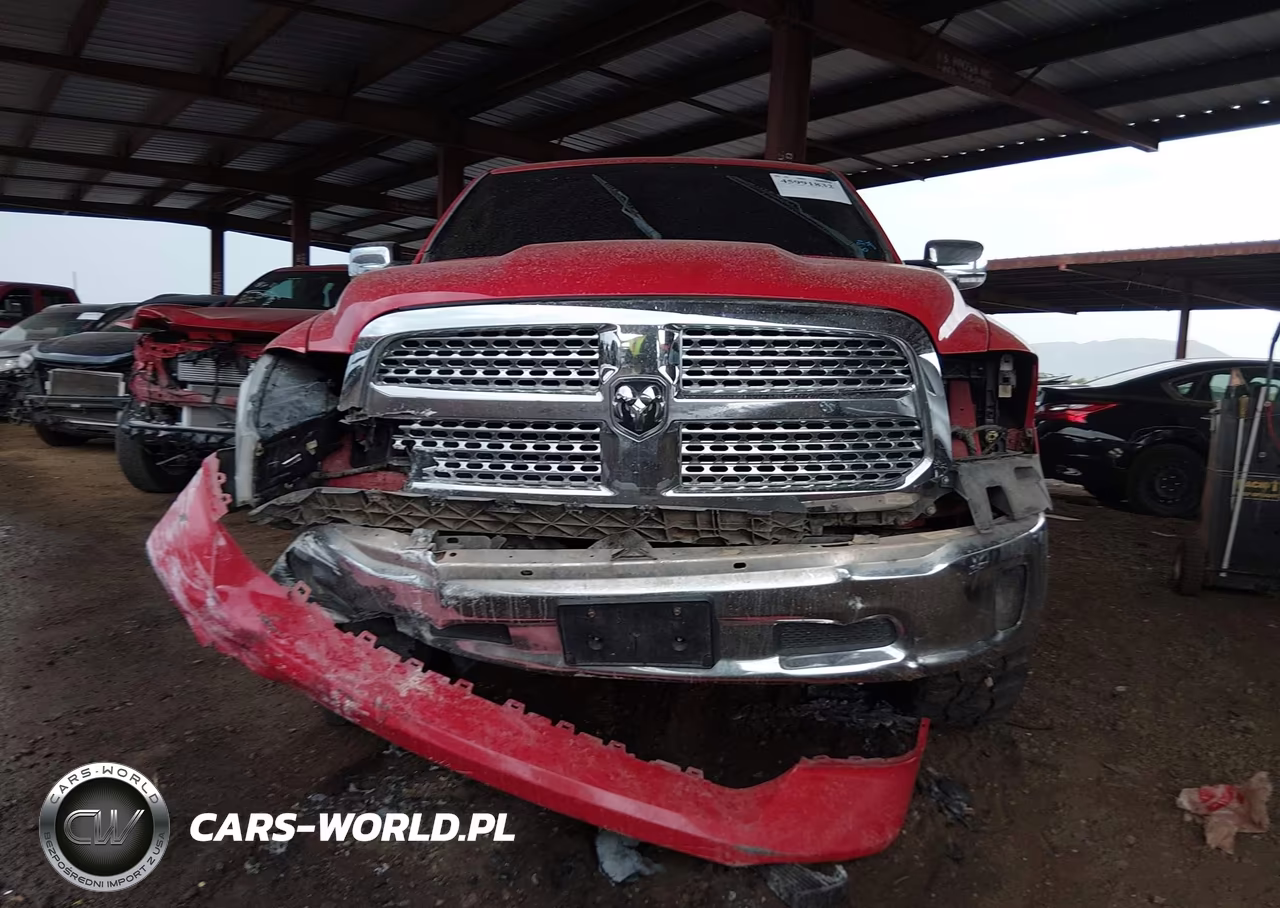2016 Ram 1500 Laramie VIN:1C6RR7VT1GS409820 - 6
