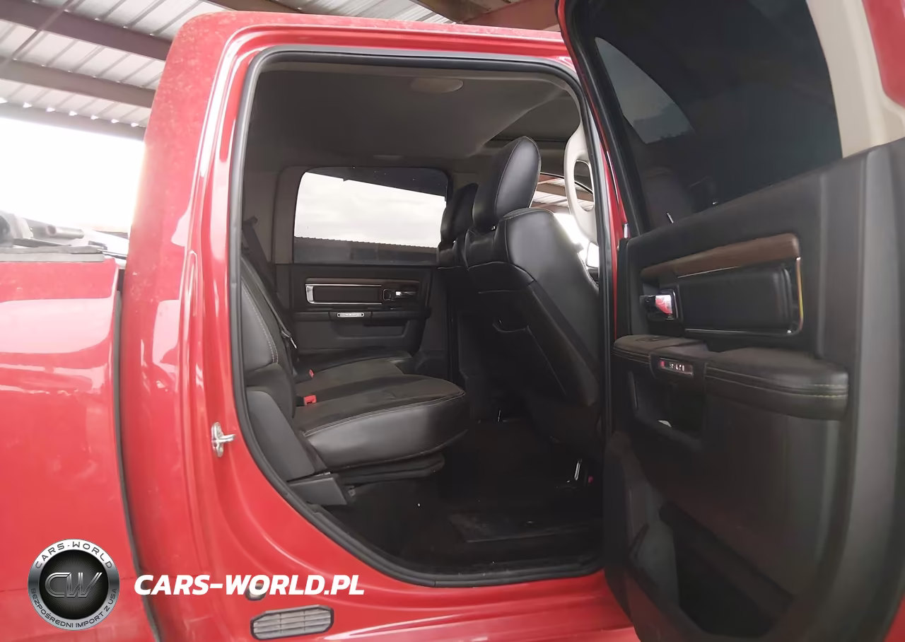 2016 Ram 1500 Laramie VIN:1C6RR7VT1GS409820 - 8