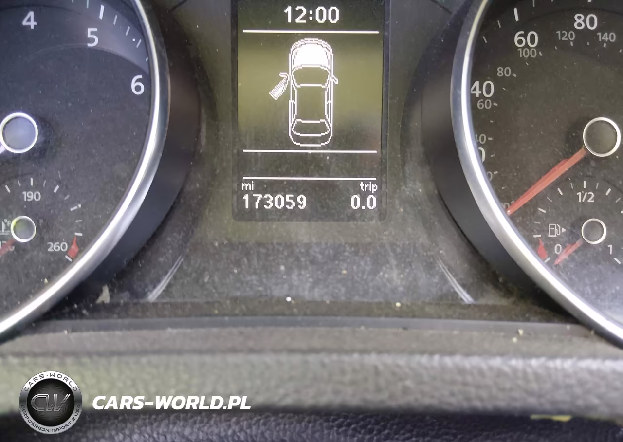 2018 Volkswagen Passat 2.0T R-Line-2.0T S VIN:1VWAA7A31JC008513 - 15