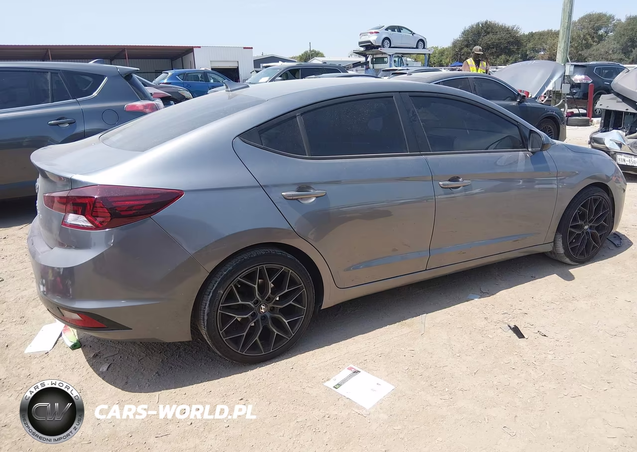 2019 Hyundai Elantra Sel VIN:5NPD84LF6KH428520 - 13