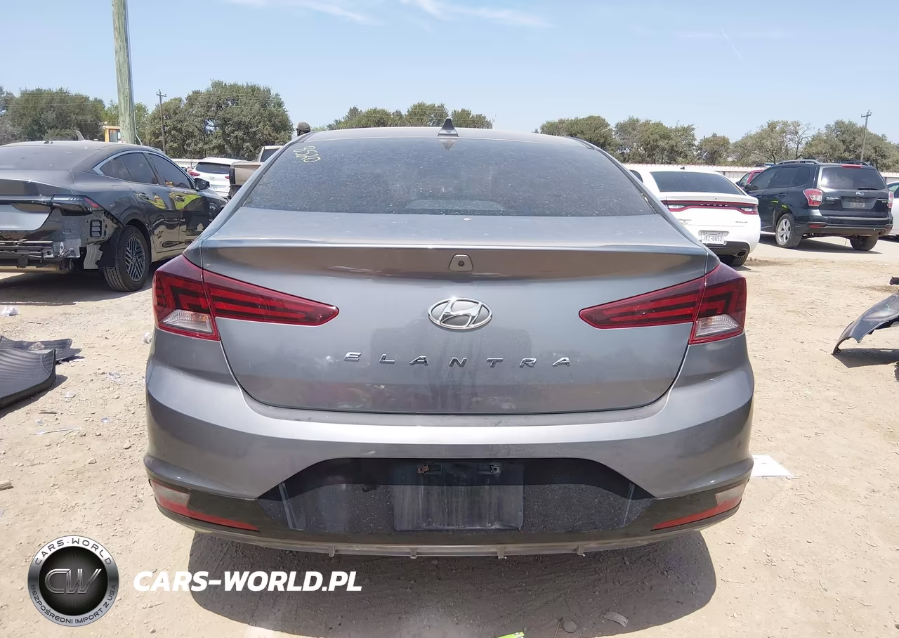 2019 Hyundai Elantra Sel VIN:5NPD84LF6KH428520 - 16