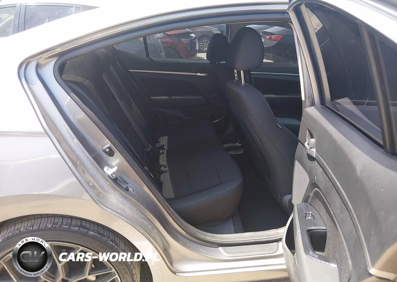 2019 Hyundai Elantra Sel VIN:5NPD84LF6KH428520 - 8