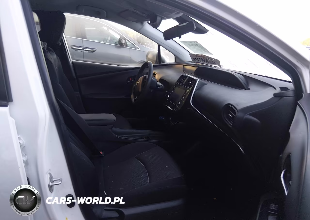 2021 Toyota Prius Le VIN:JTDKAMFU6M3138332 - 5
