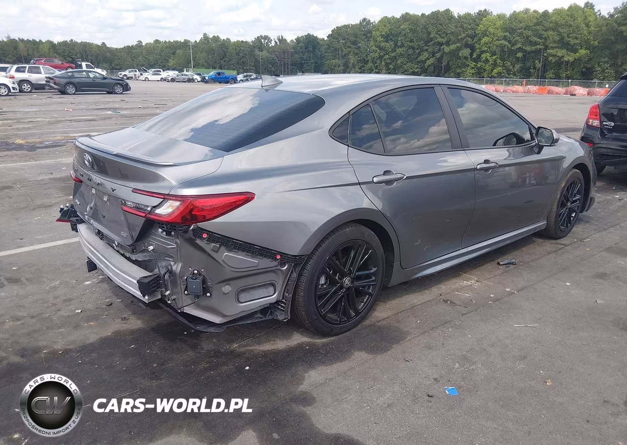 2026 Toyota Camry Se VIN:4T1DAACKXTU688938 - 4