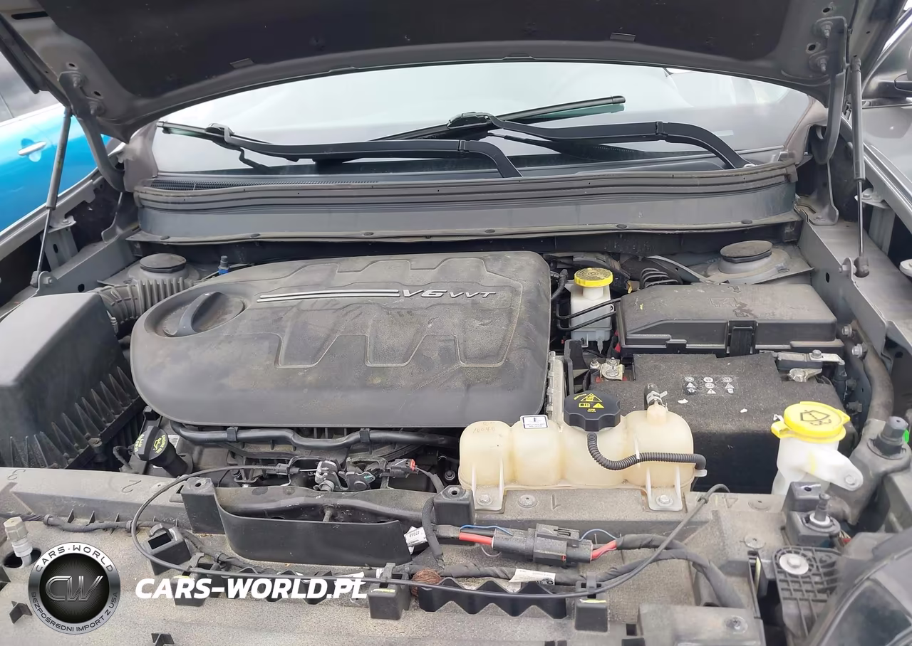 2019 Jeep Cherokee Limited 4X4 VIN:1C4PJMDXXKD351181 - 10