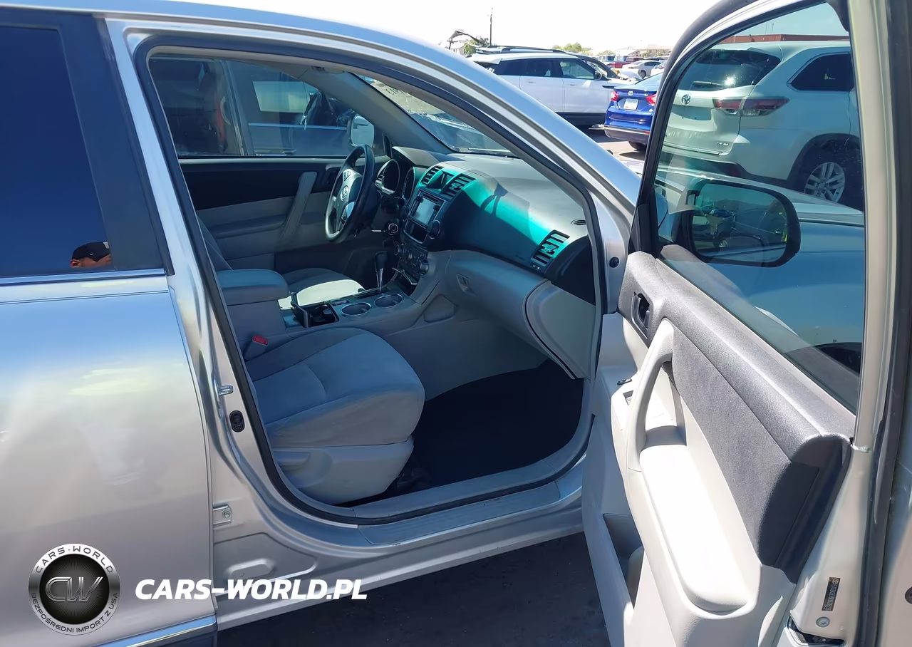 2013 Toyota Highlander VIN:5TDZA3EH9DS038236 - 5