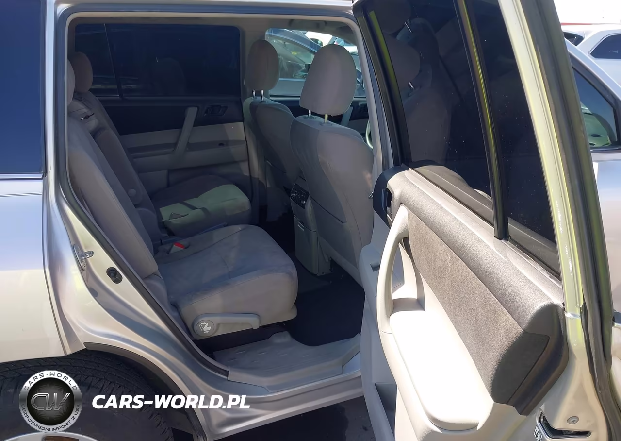 2013 Toyota Highlander VIN:5TDZA3EH9DS038236 - 8