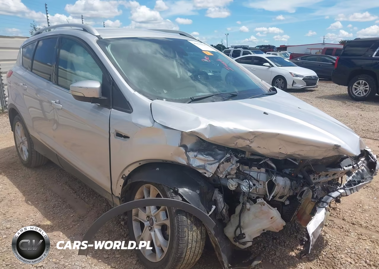 2016 Ford Escape Titanium – zdjęcie 1 z 10