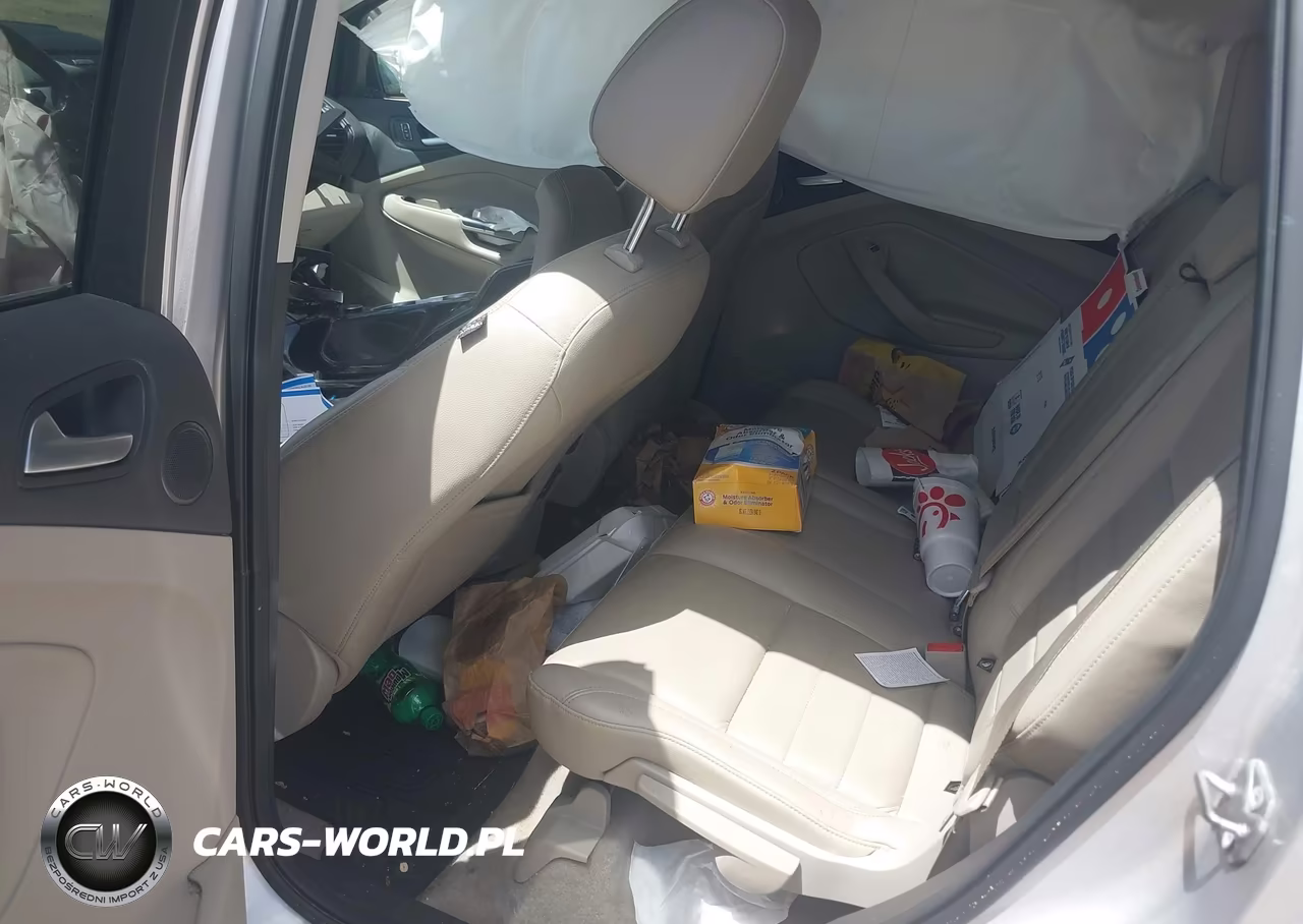 2016 Ford Escape Titanium VIN:1FMCU0JX5GUB76215 - 8