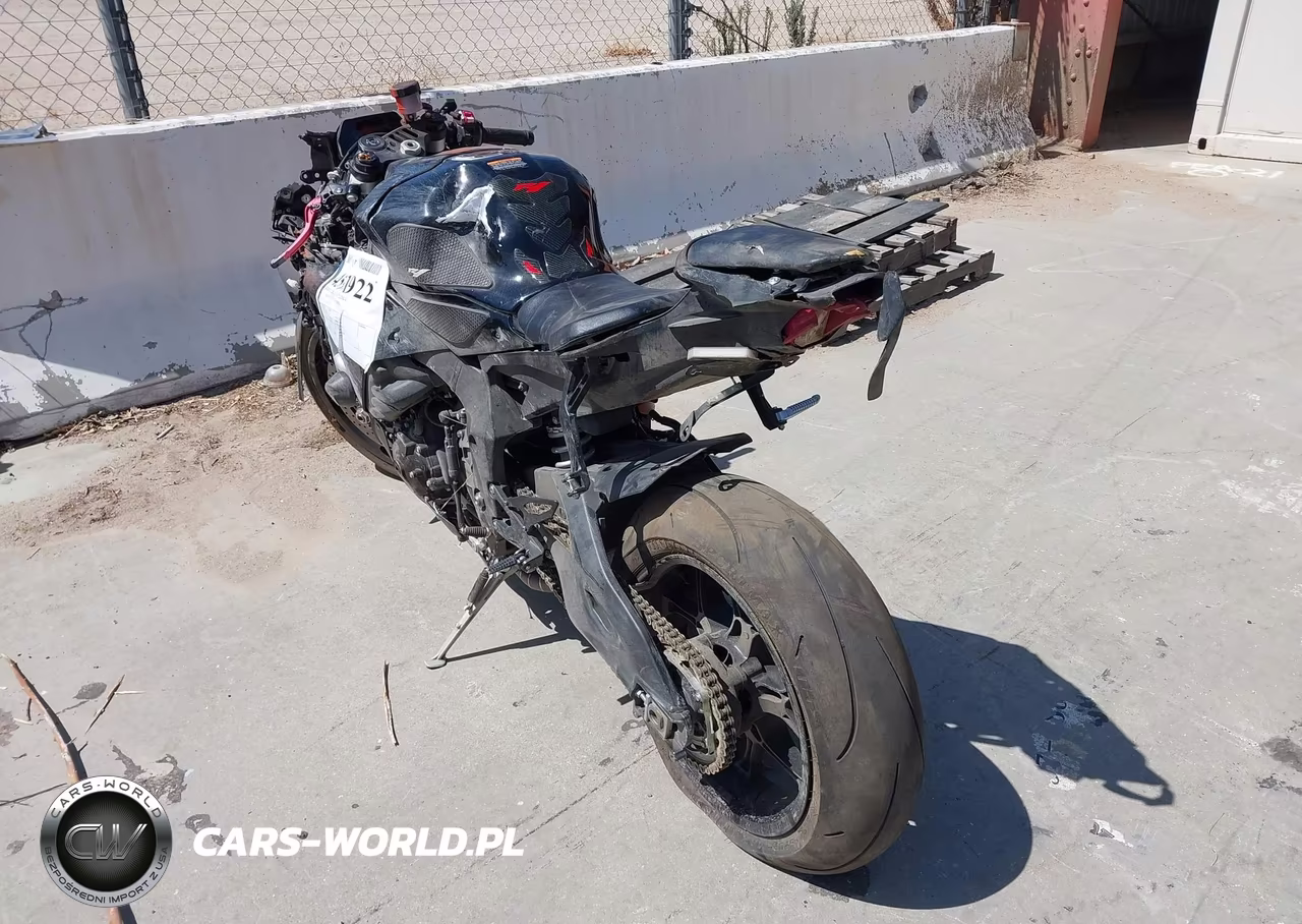 2020 Yamaha Yzfr1 VIN:JYARN66Y5LA000319 - 3