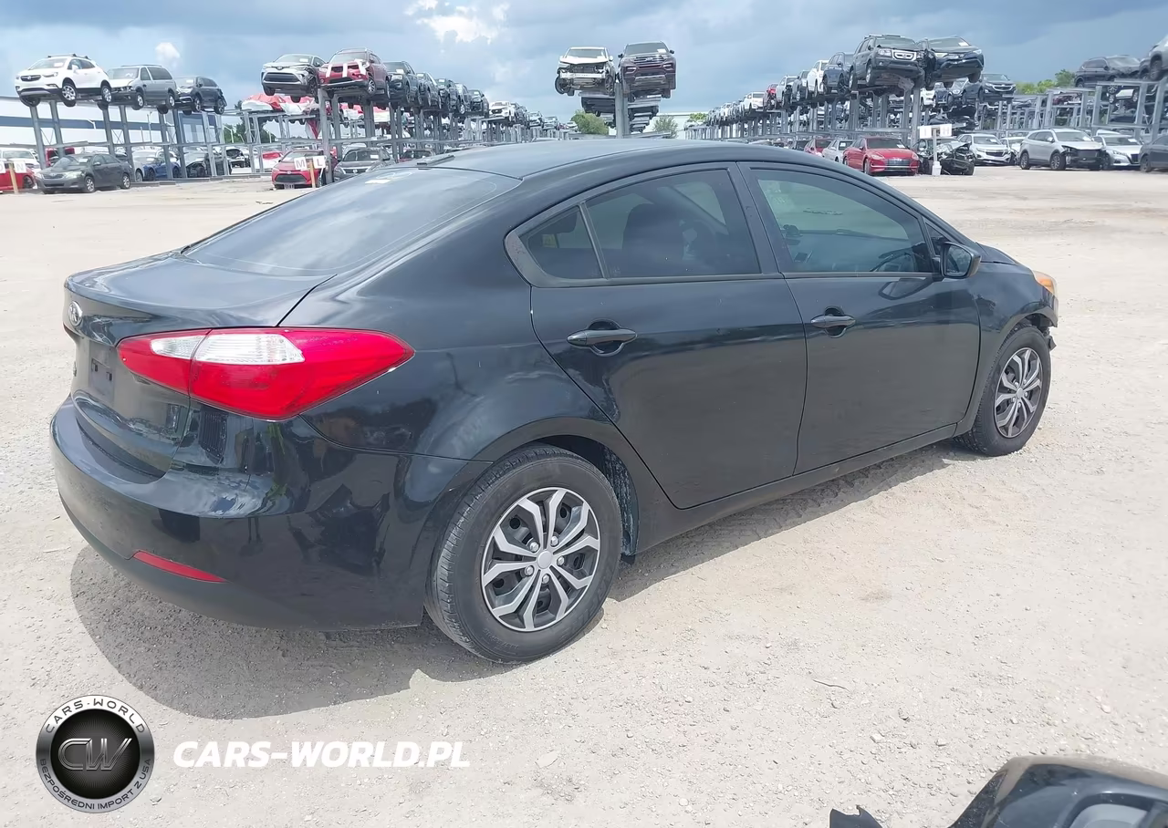 2016 Kia Forte Lx VIN:KNAFK4A64G5485722 - 4