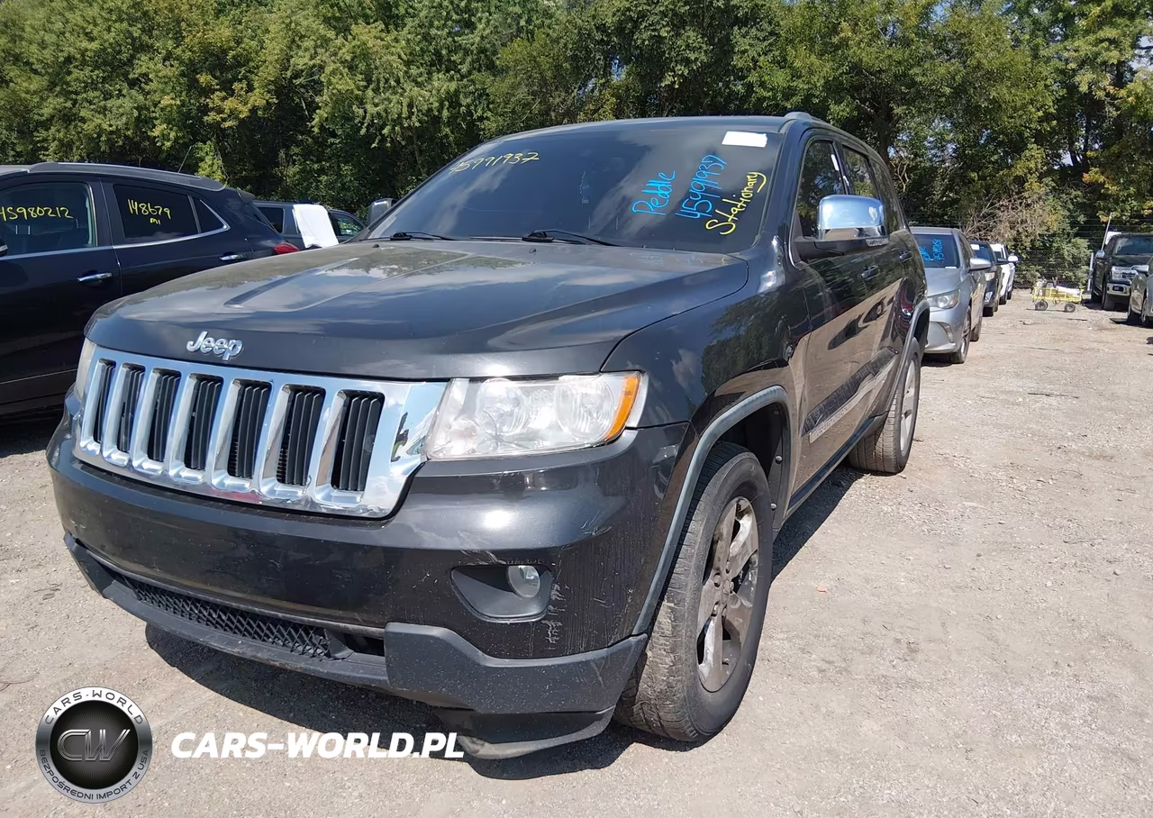2011 Jeep Grand Cherokee Laredo VIN:1J4RR4GG4BC718122 - 2