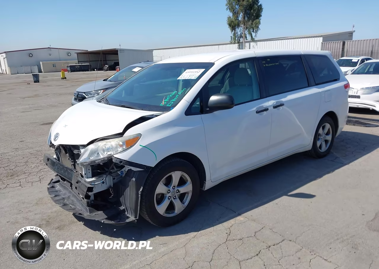 2011 Toyota Sienna VIN:5TDKA3DCXBS002883 - 2