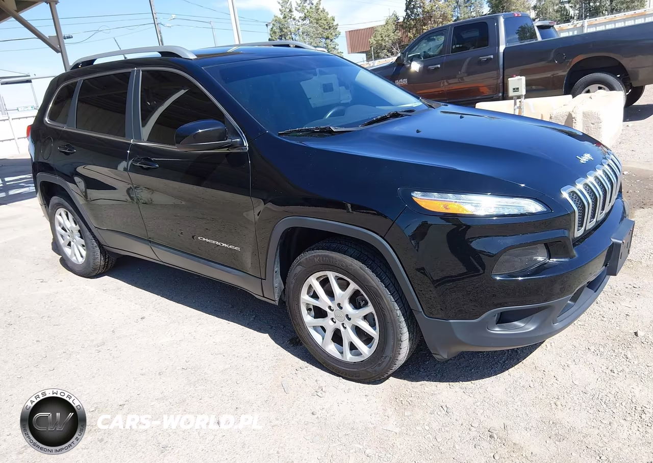 2018 Jeep Cherokee Latitude 4X4 – zdjęcie 1 z 16