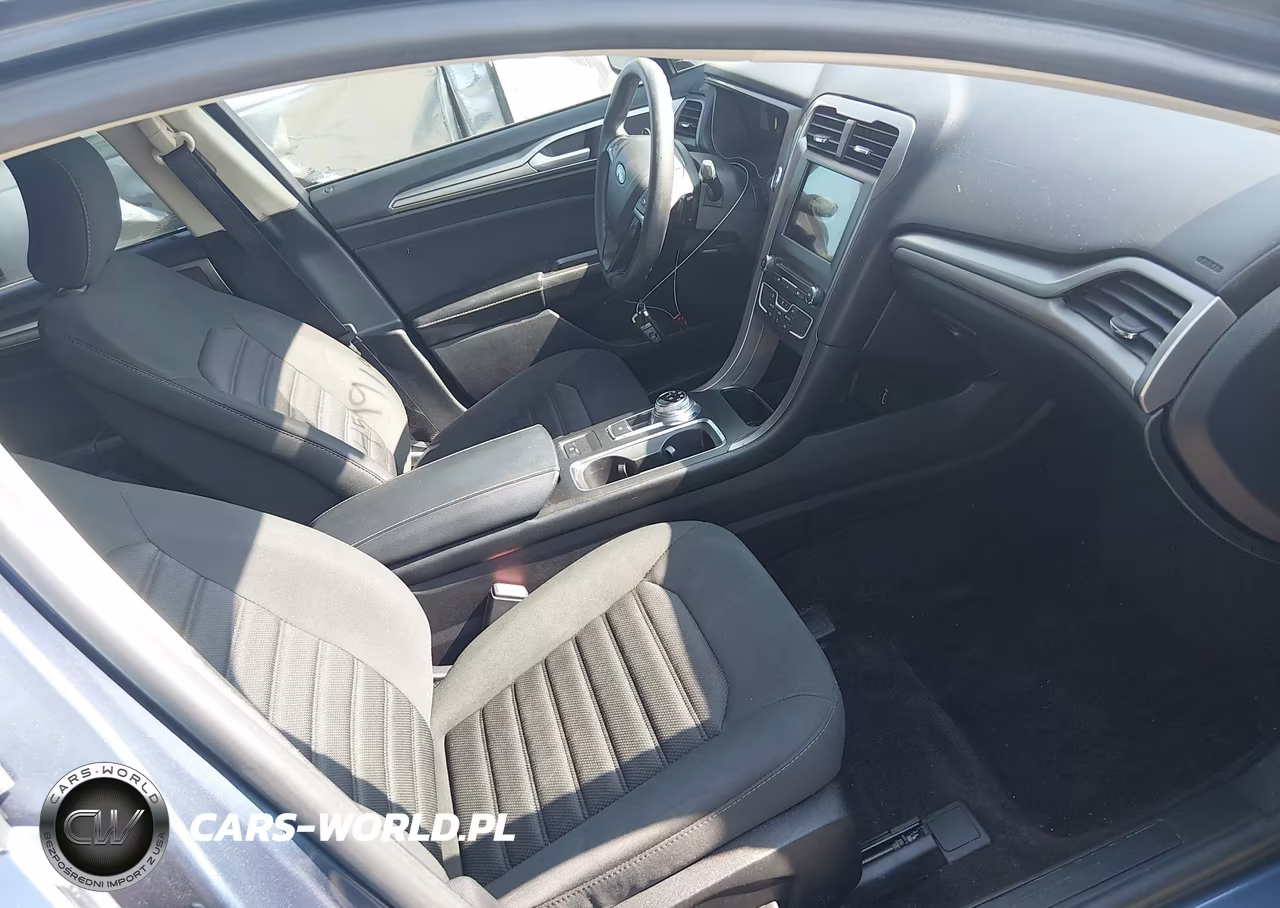 2018 Ford Fusion Se VIN:3FA6P0HD4JR224392 - 5