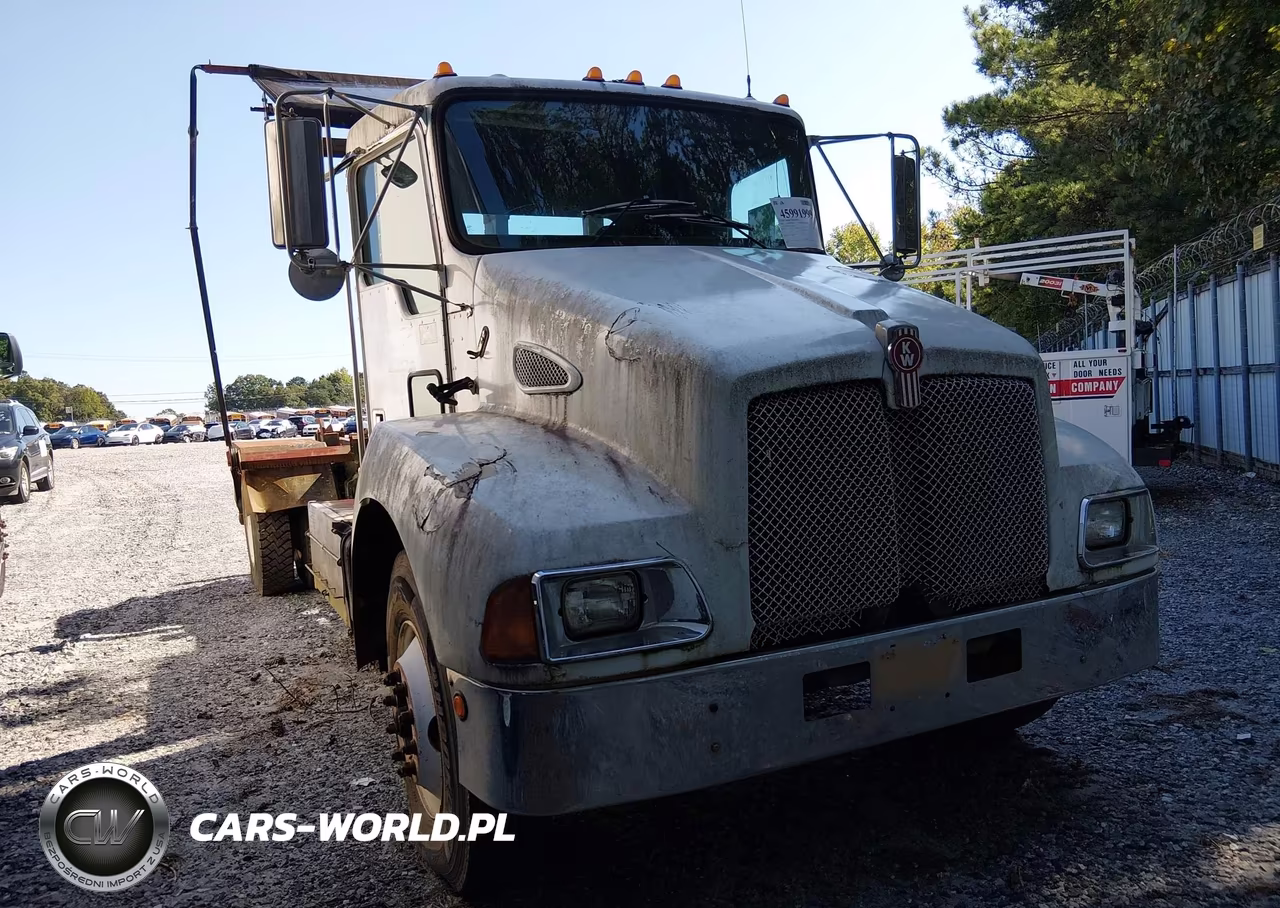 2001 Kenworth Construction T300