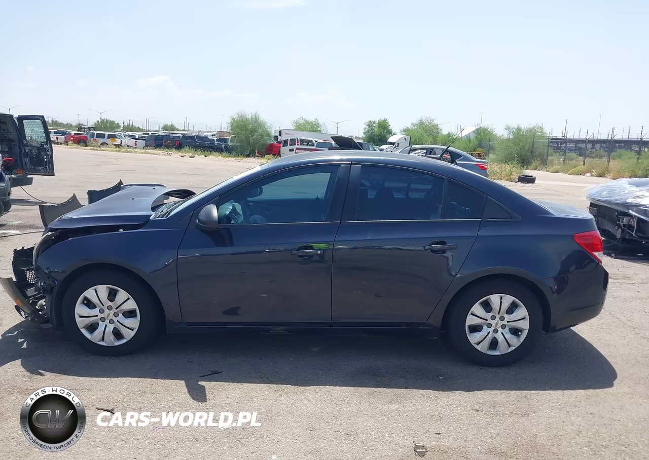 2014 Chevrolet Cruze Ls Auto VIN:1G1PA5SH7E7464373 - 14