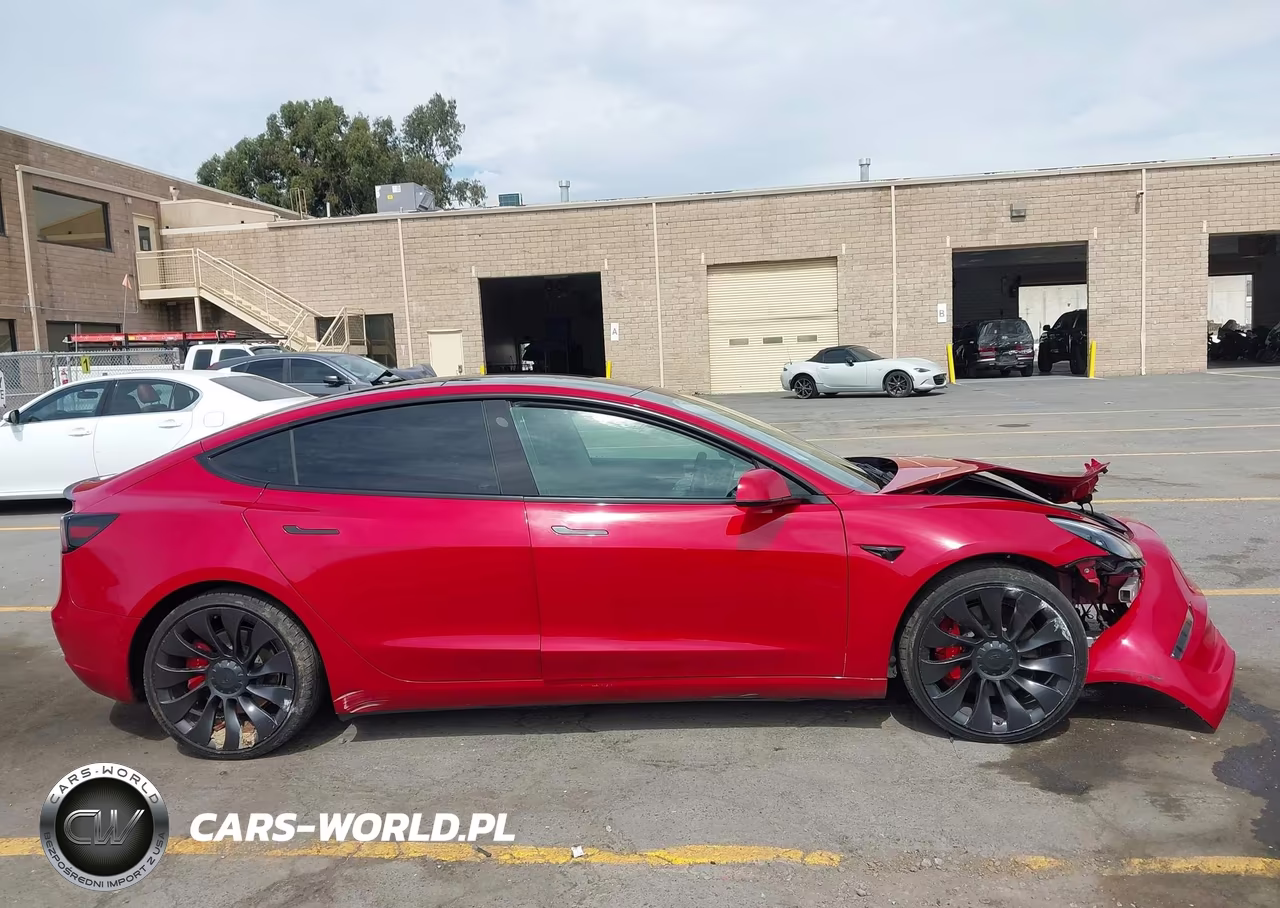 2022 Tesla Model 3 Performance Dual Motor All-Wheel Drive VIN:5YJ3E1EC3NF131357 - 12